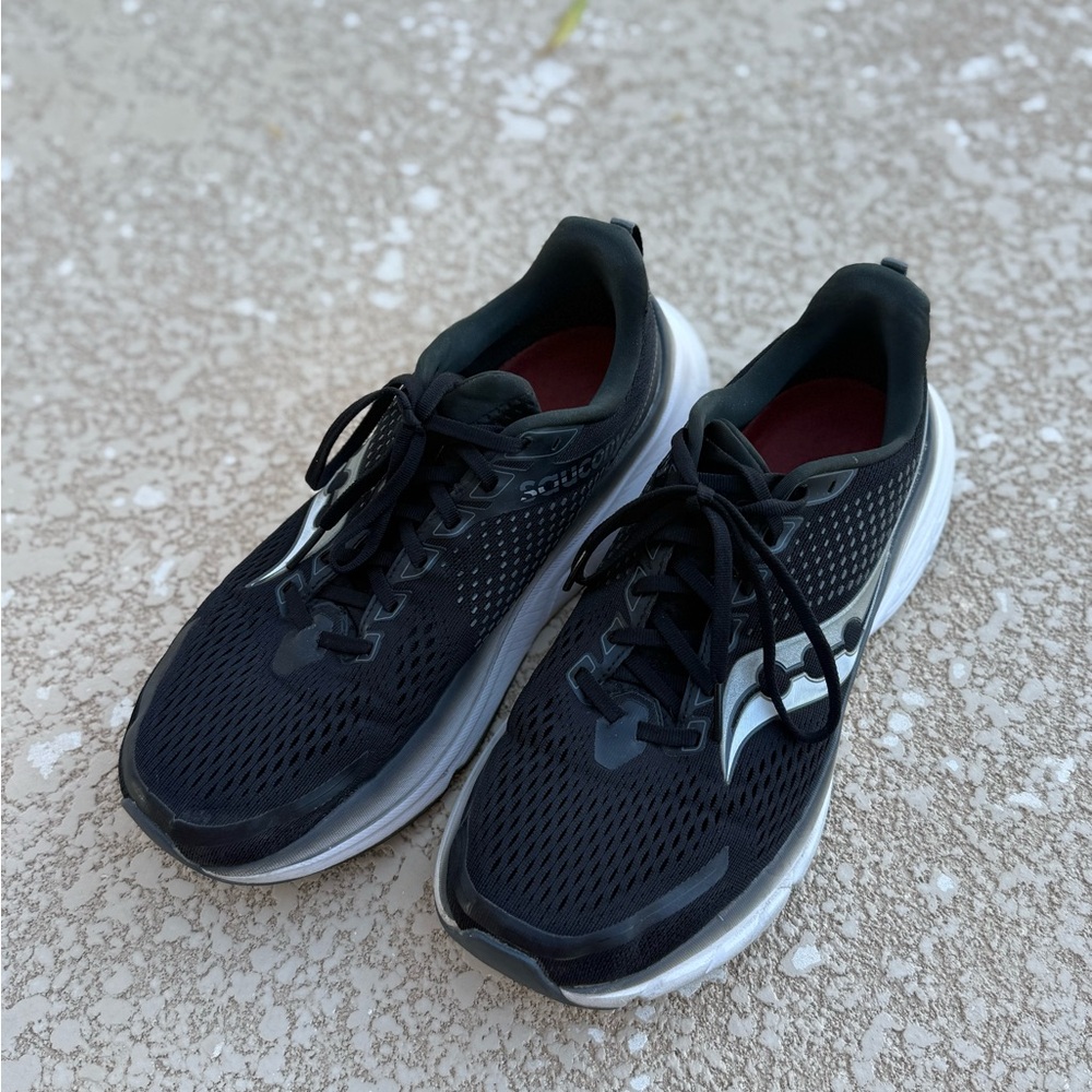 Saucony Men's Black and White Athletic Shoes